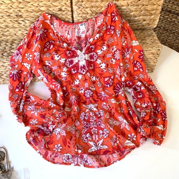 Old Navy Orange Floral Top - Picture 2 of 2